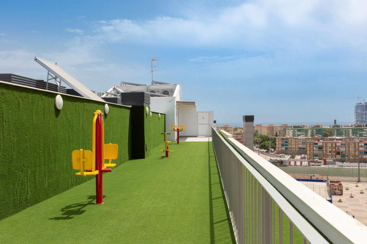 Cosmopolitan Apt & Malaga Beach Exterior foto